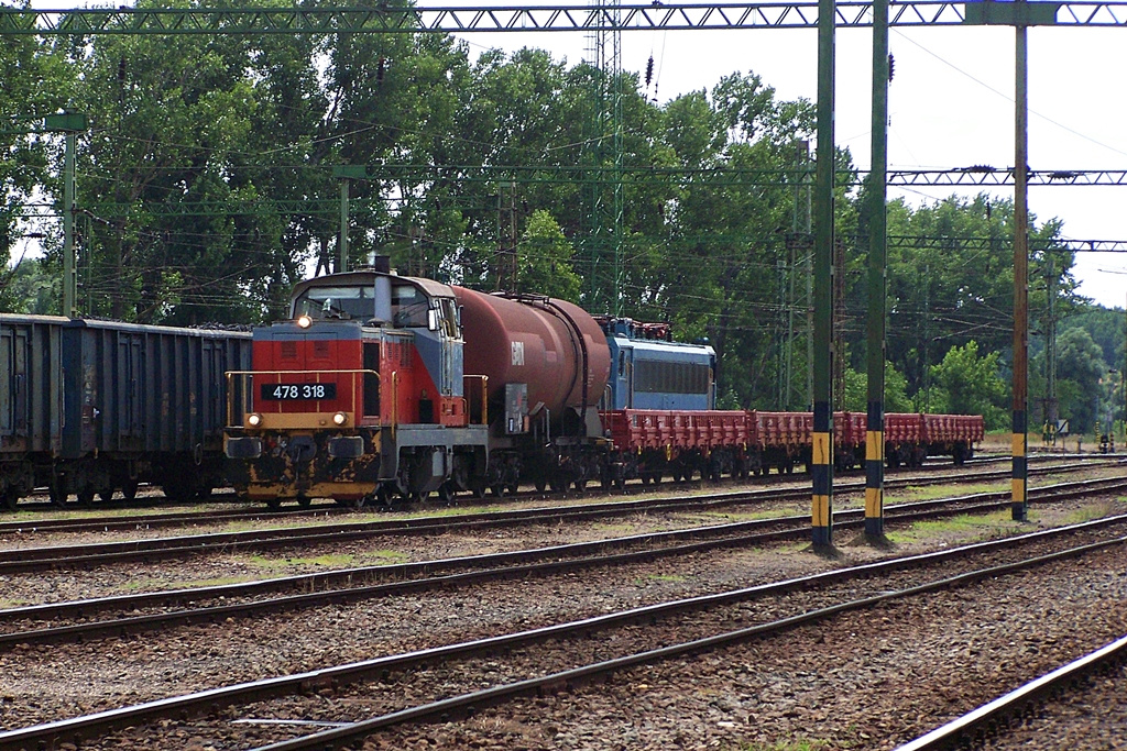 478 318 Dombóvár (2013.07.01).