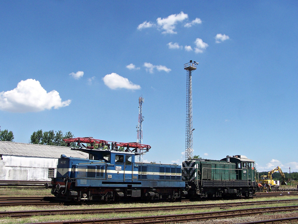 V42 - 527 Bátaszék (2013.08.01).