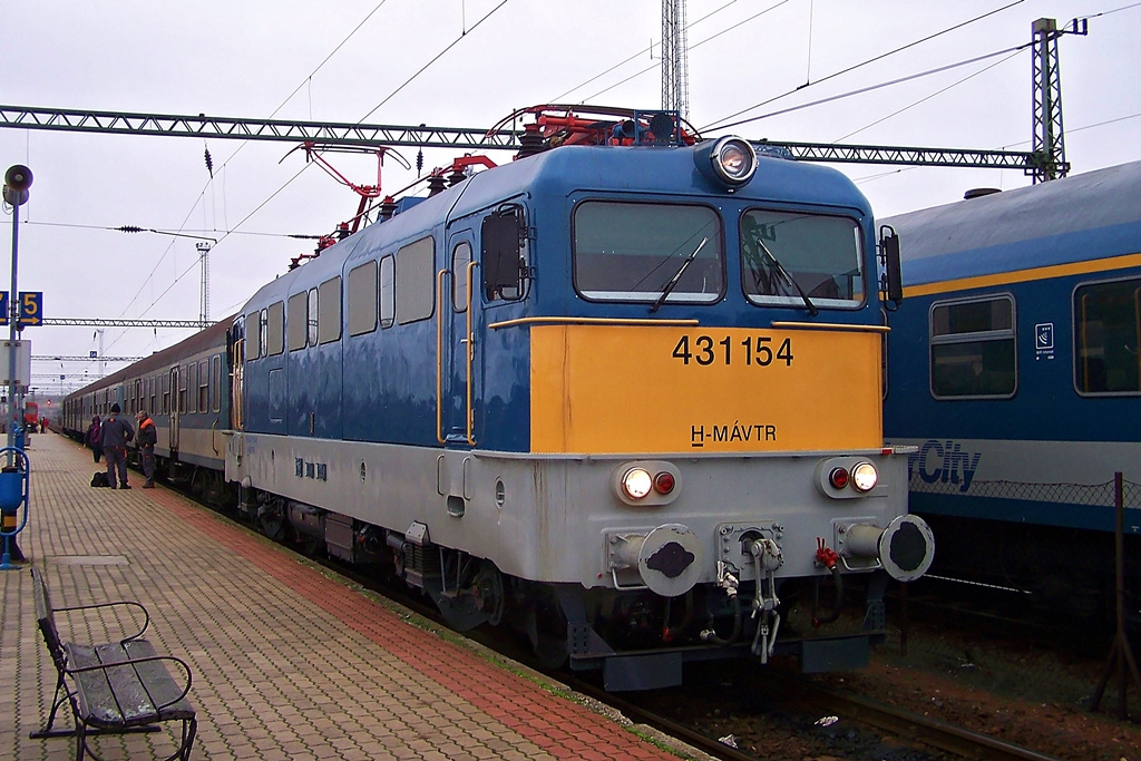 431 154 Dombóvár (2013.11.25)02