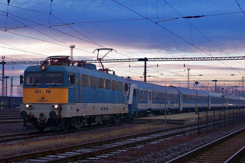 431 116 Dombóvár (2013.12.09)