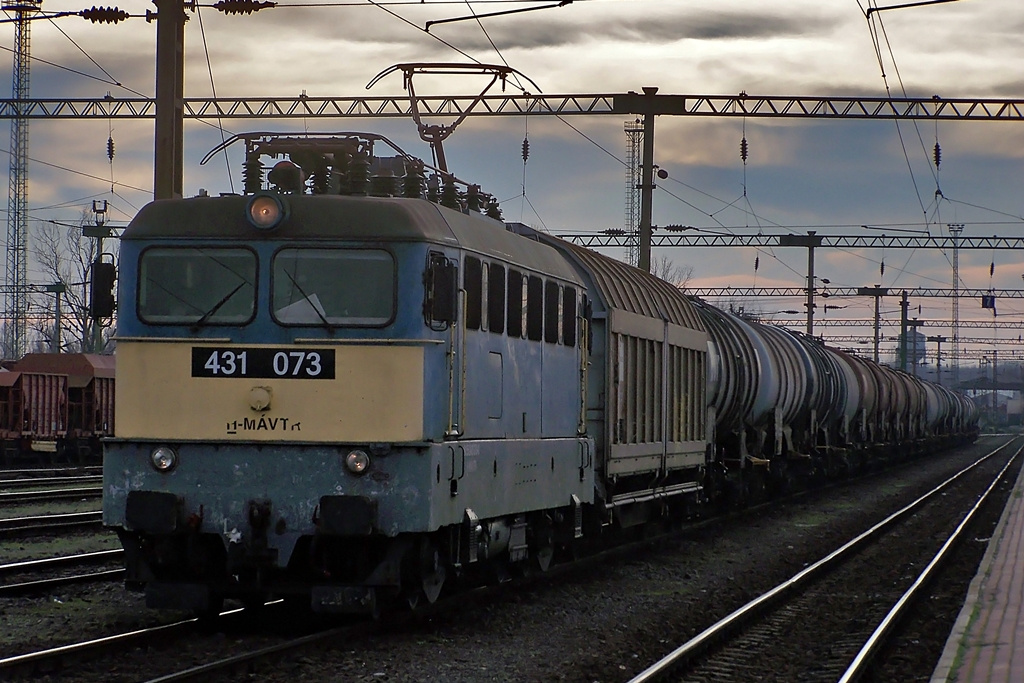 431 073 Dombóvár (2013.12.11).