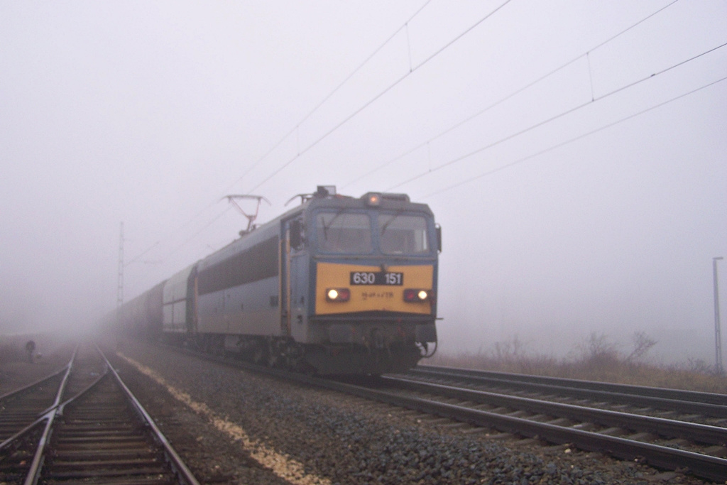 630 151 Budaörs (2013.12.28).