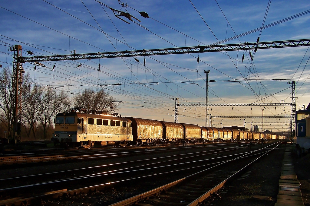 433 308 Dombóvár (2014.02.15).