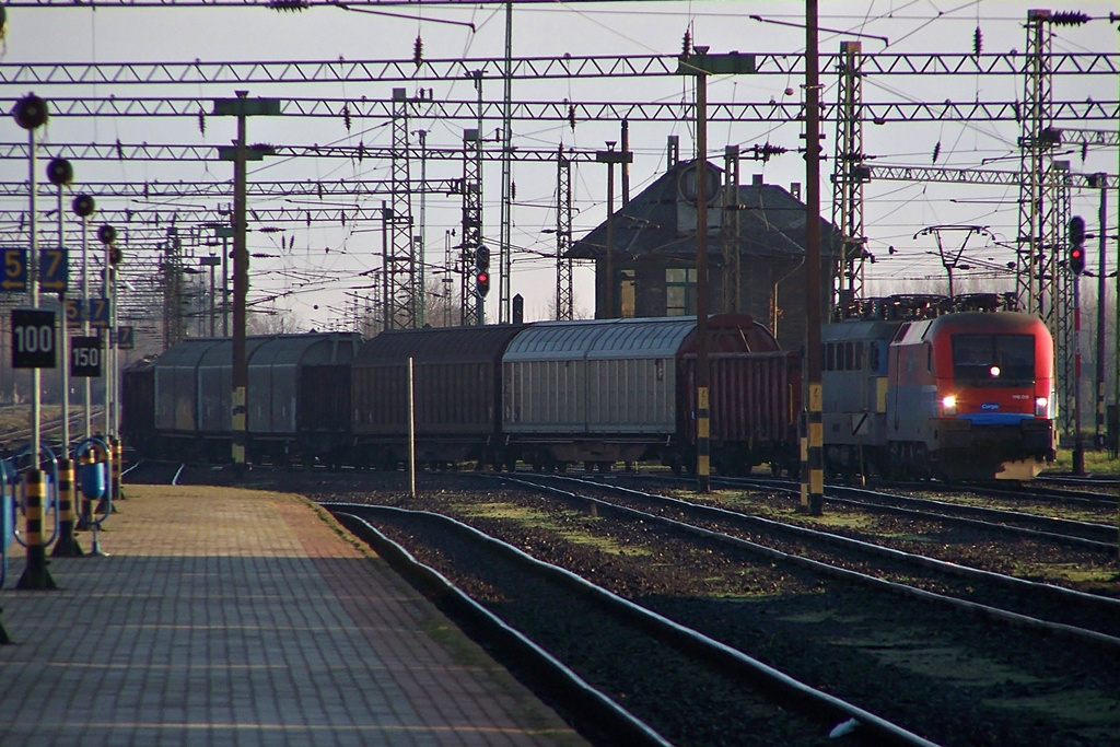 1116 010 + 431 075 Dombóvár (2014.03.04).