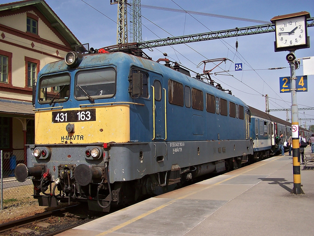 431 163 Dombóvár (2014.04.04).