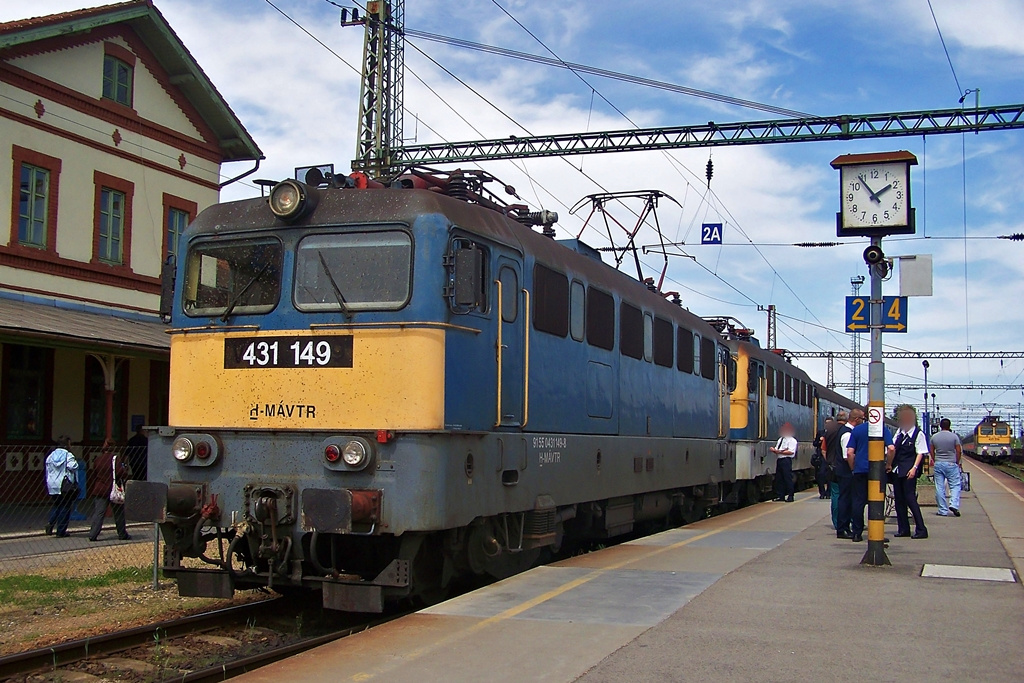 431 149 + 433 201 Dombóvár (2014.05.07).