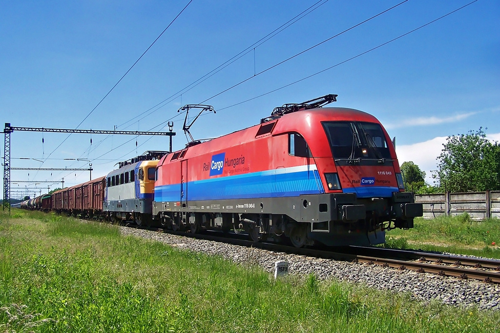 1116 049 + 432 248 Dombóvár (2014.05.09).