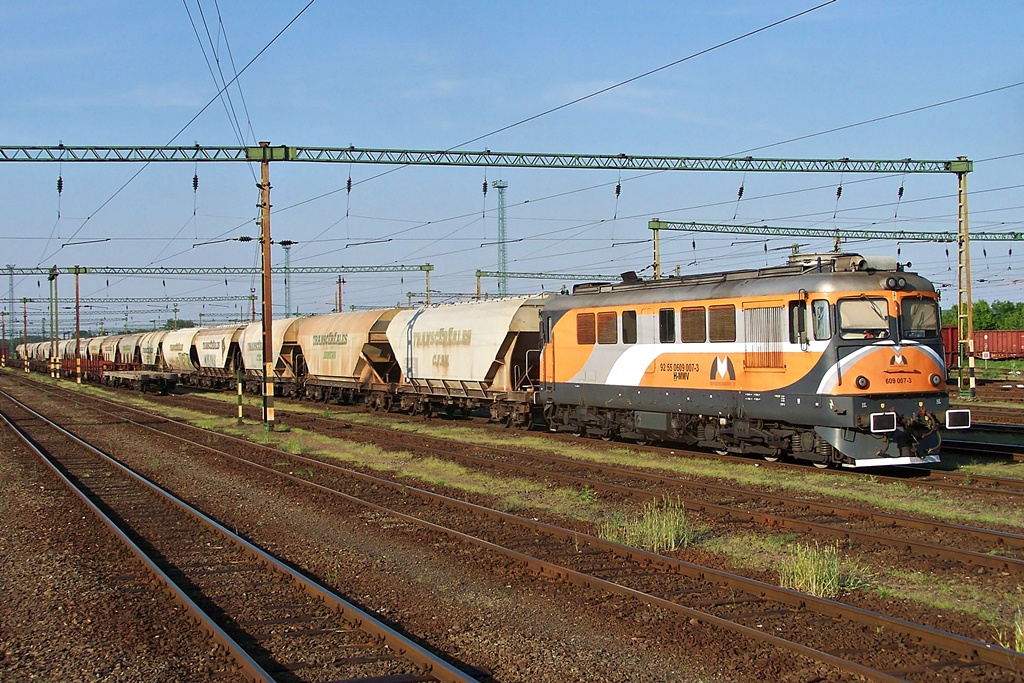 609 007 Dombóvár (2014.05.21).