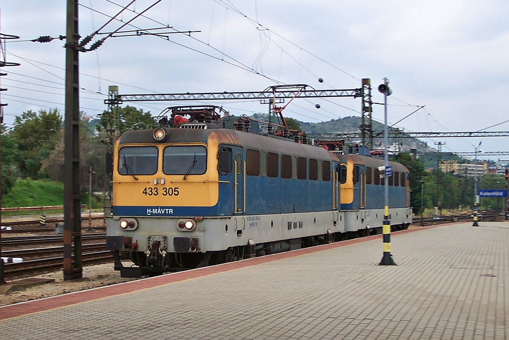 433 305 + 433 220 Kelenföld (2014.08.23).