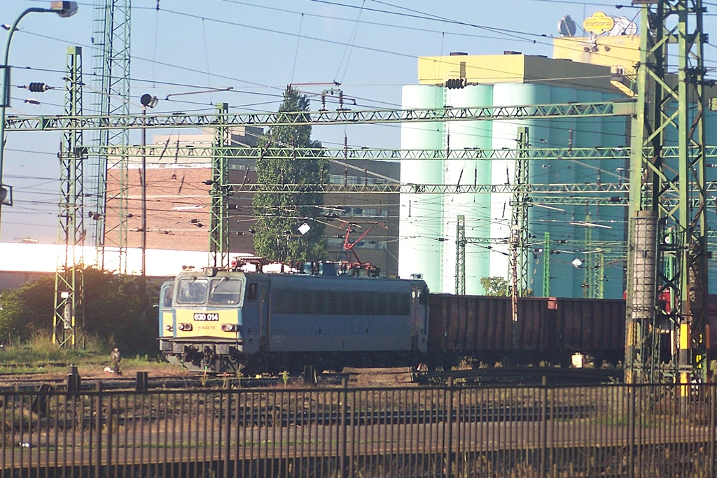 630 014 Székesfehérvár (2014.08.30).