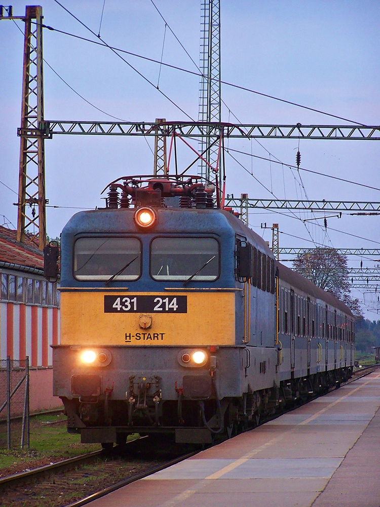 431 214 Dombóvár (2014.10.04).