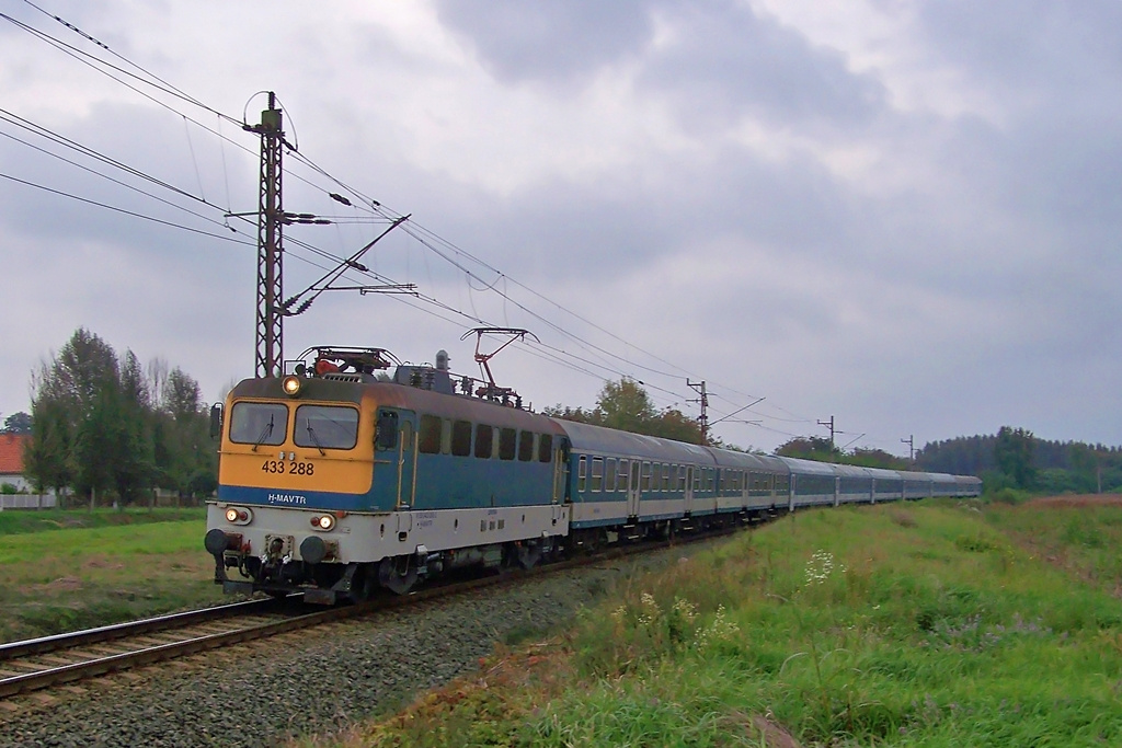 433 288 Dombóvár (2014.10.04).