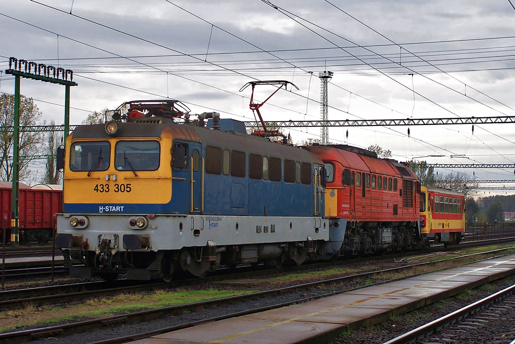 433 305 Dombóvár (2014.10.17)