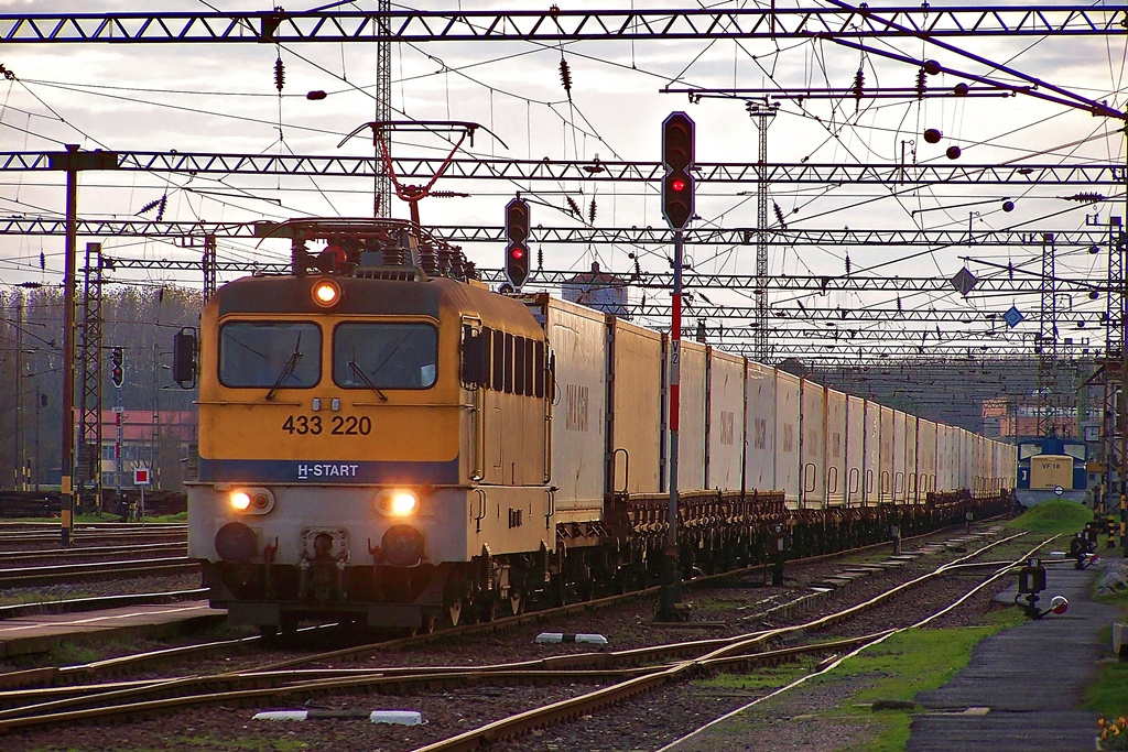 433 220 Dombóvár (2014.11.19).