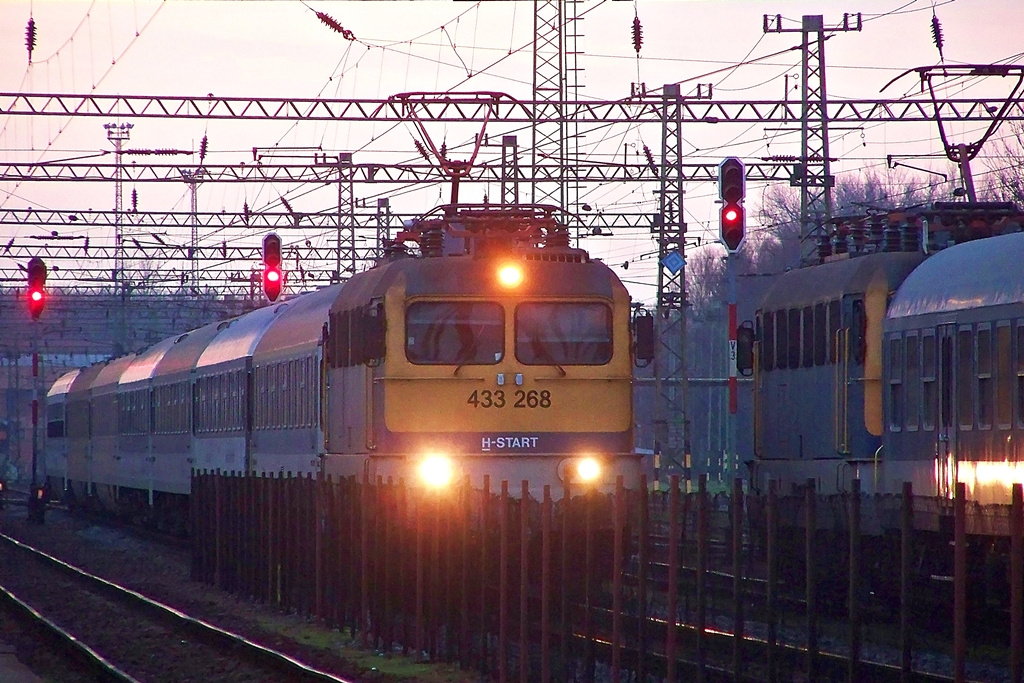 433 268 Dombóvár (2014.11.21).