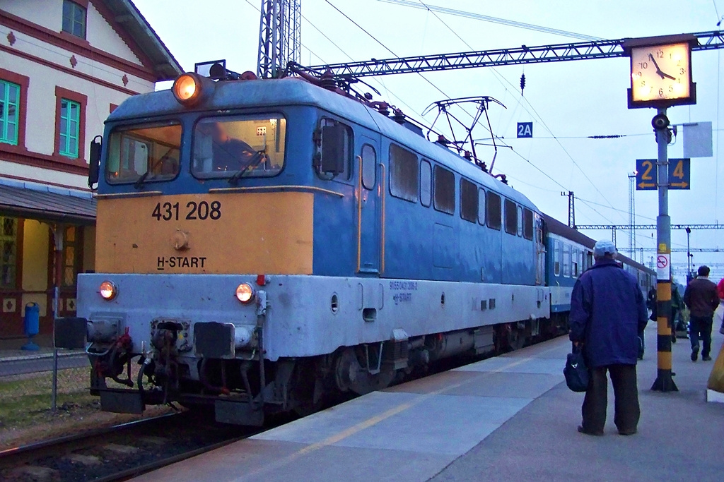 431 208 Dombóvár (2014.11.25).