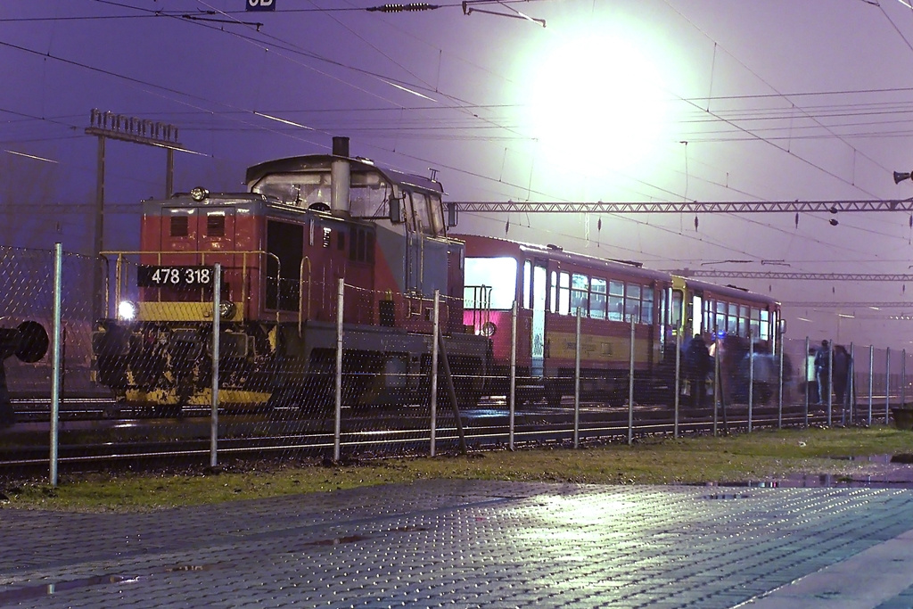 478 318 Dombóvár (2014.12.06).