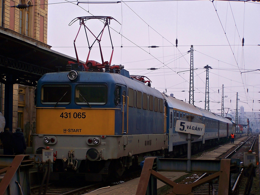 431 065 Budapest Keleti (2015.01.02)01.