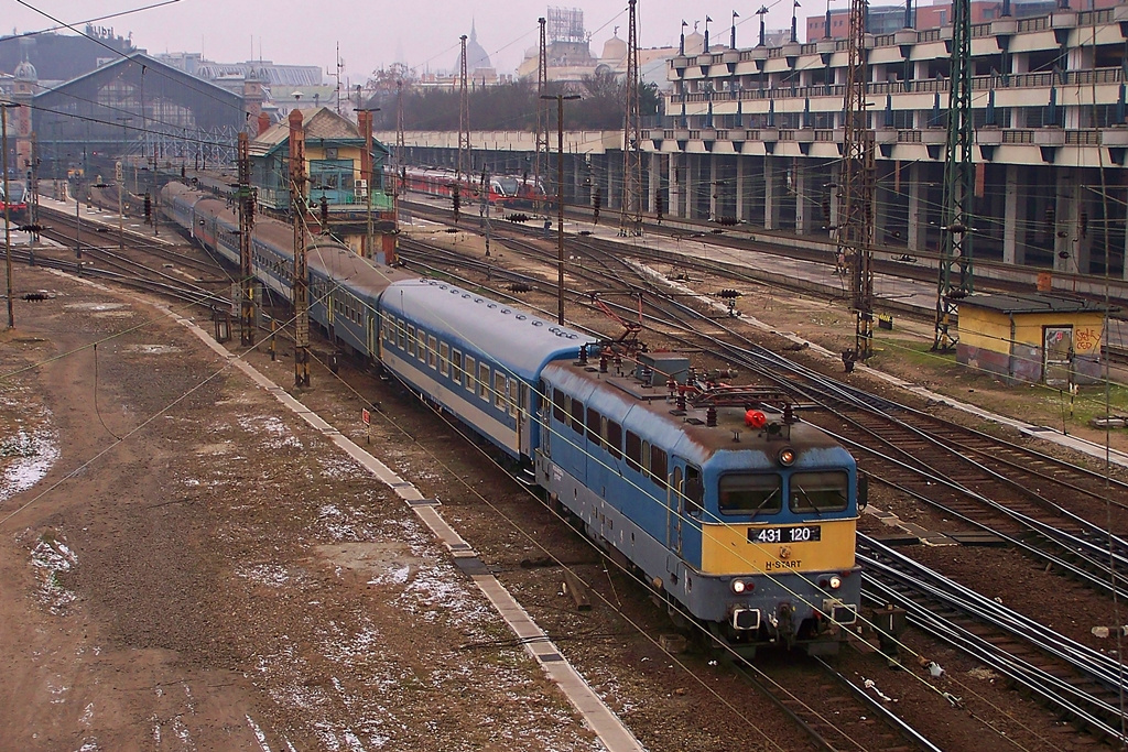 431 120 Budapest Nyugati (2015.01.02).