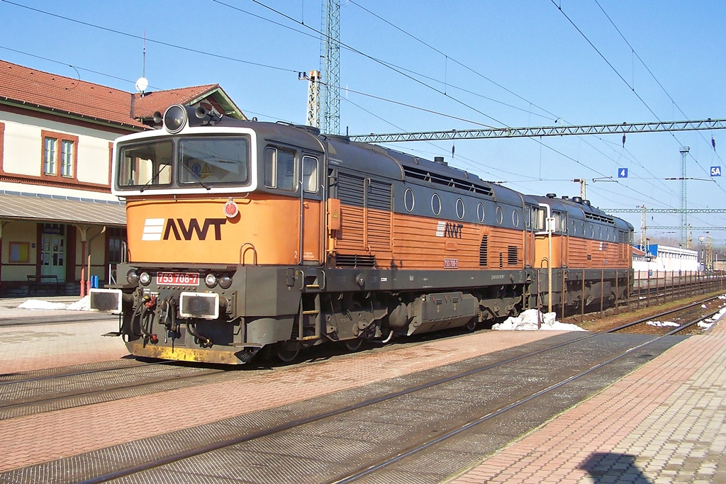 753 708 Dombóvár (2015.02.13).