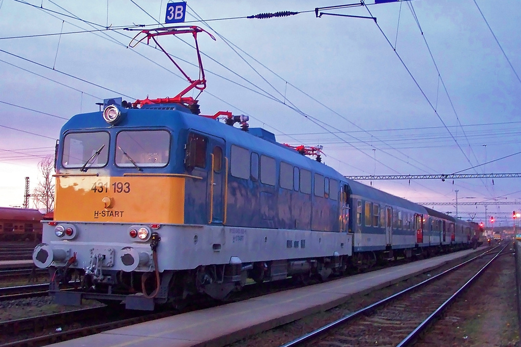 431 193 Dombóvár (2015.03.04).01