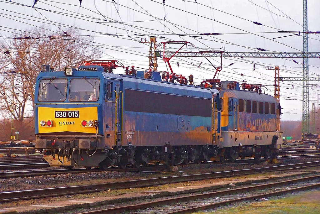 433 227 + 630 015 Dombóvár (2015.03.04).