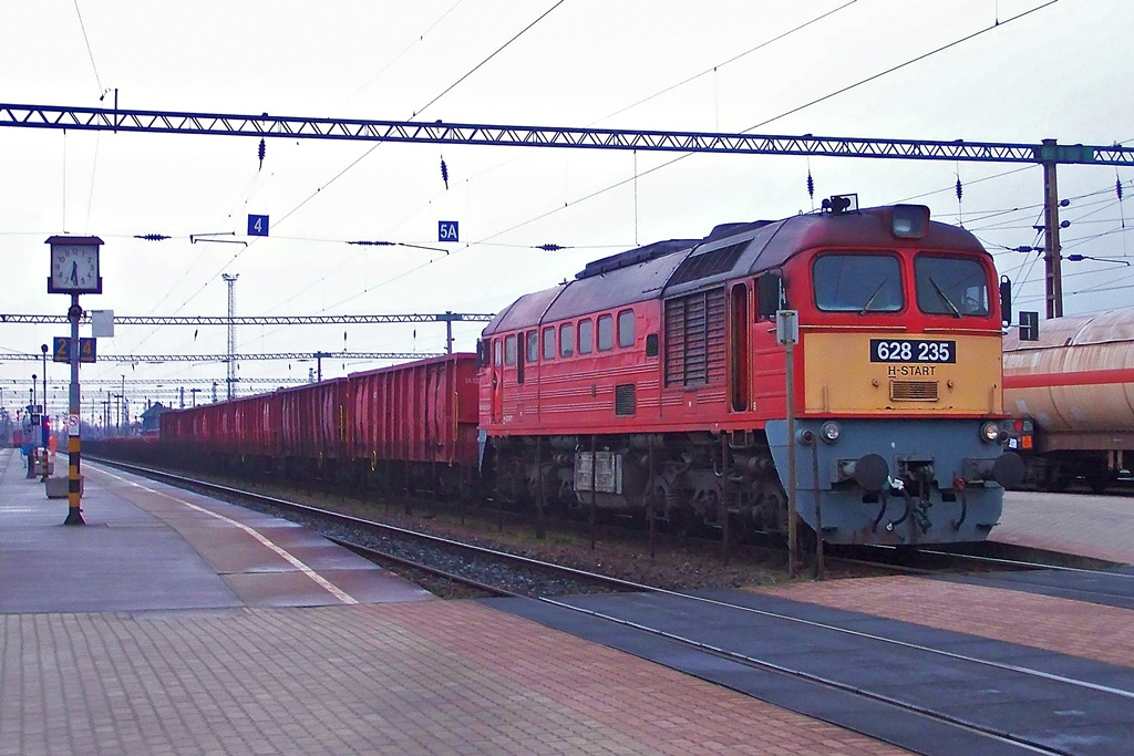 628 235 Dombóvár (2015.03.12).