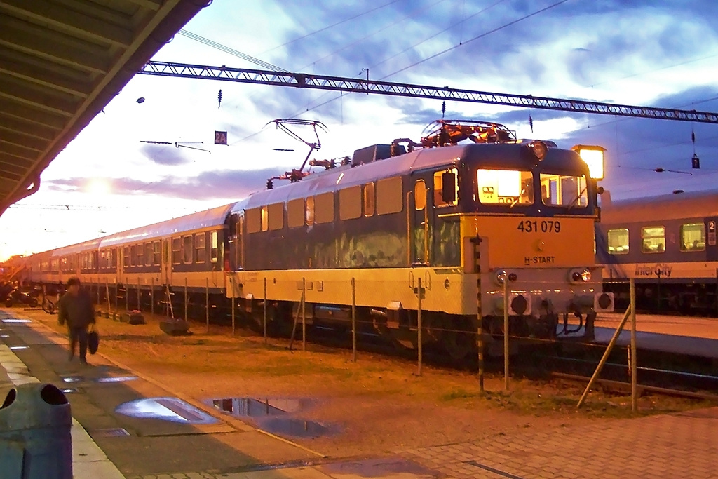 431 079 Dombóvár (2015.04.01).