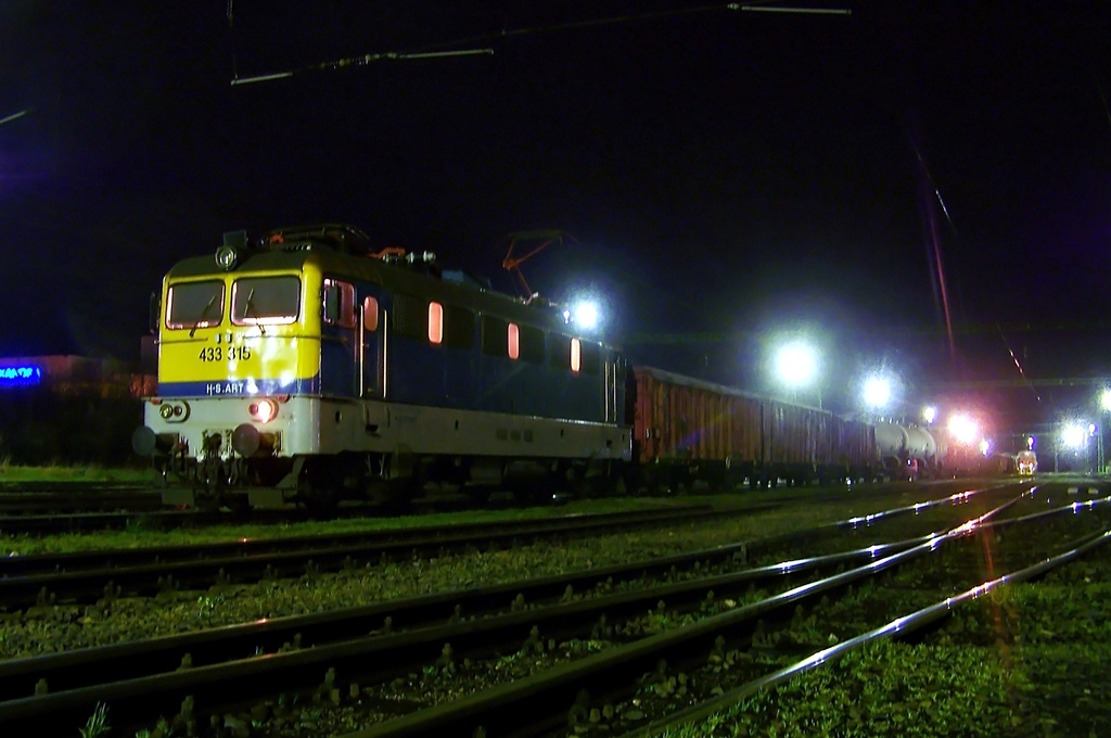 433 315 Pécsbánya-Rendező (2015.04.02).