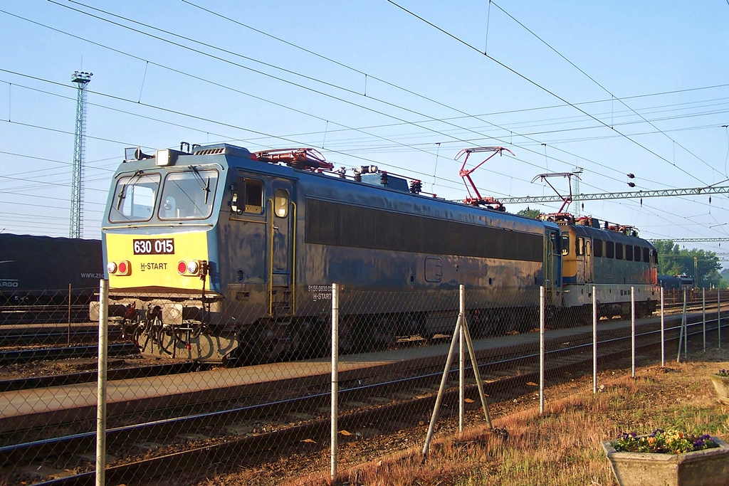 433 315 + 630 015 Dombóvár (2015.05.18).