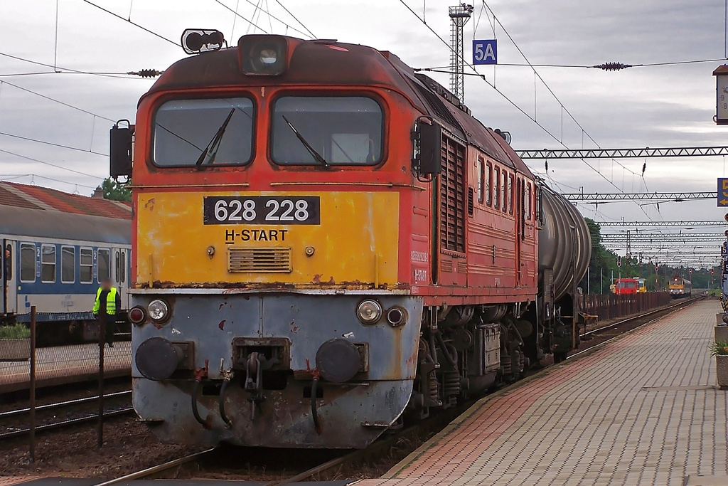 628 228 Dombóvár (2015.05.27).