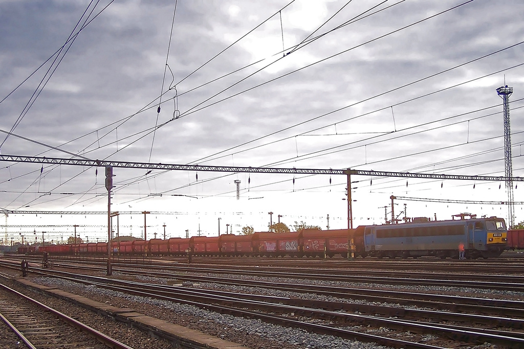 630 039 Dombóvár (2015.05.28).