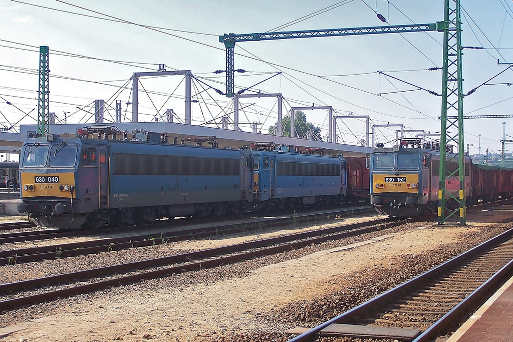 630 040 + 630 041 Kelenföld (2015.05.30).