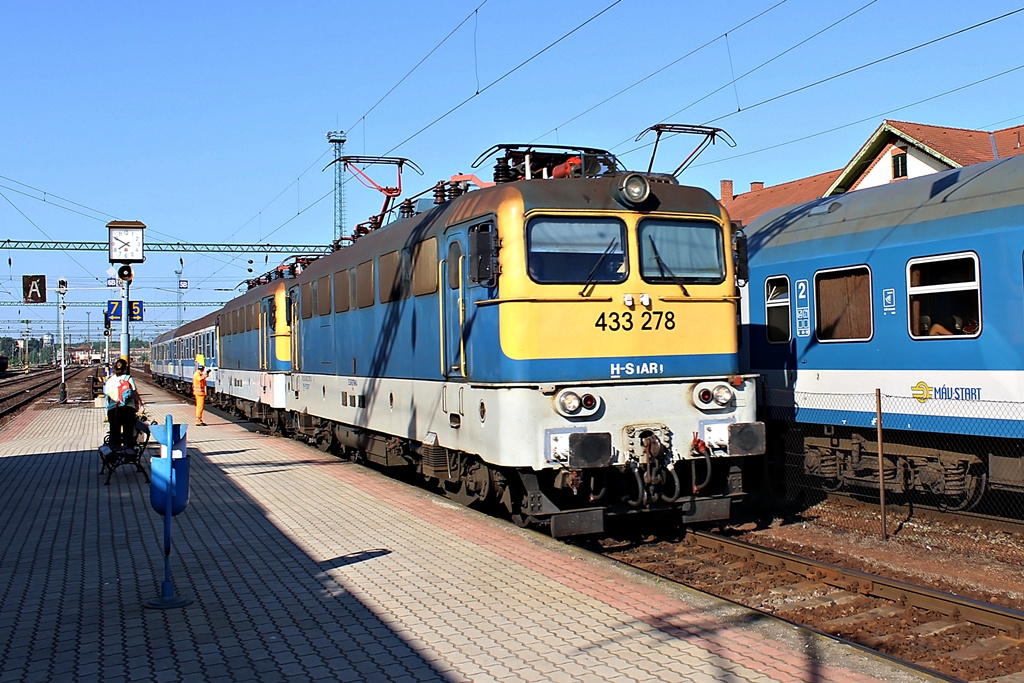 433 278 Dombóvár (2015.06.06).