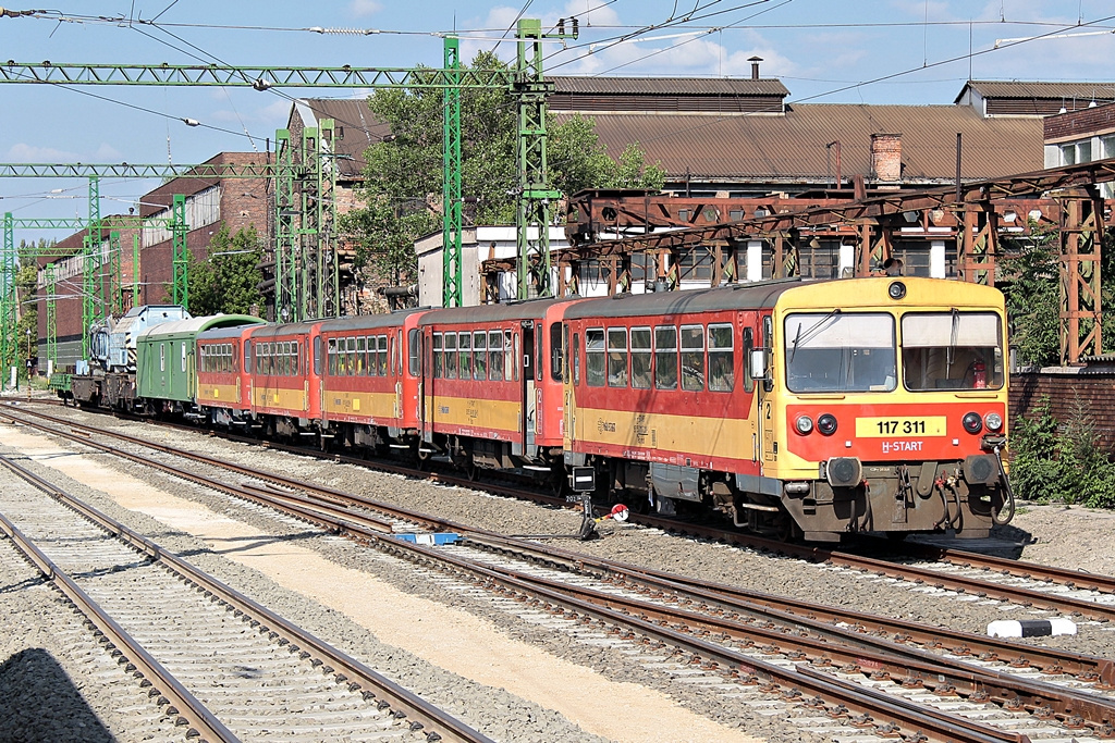 117 331 Székesfehérvár (2015.06.20).