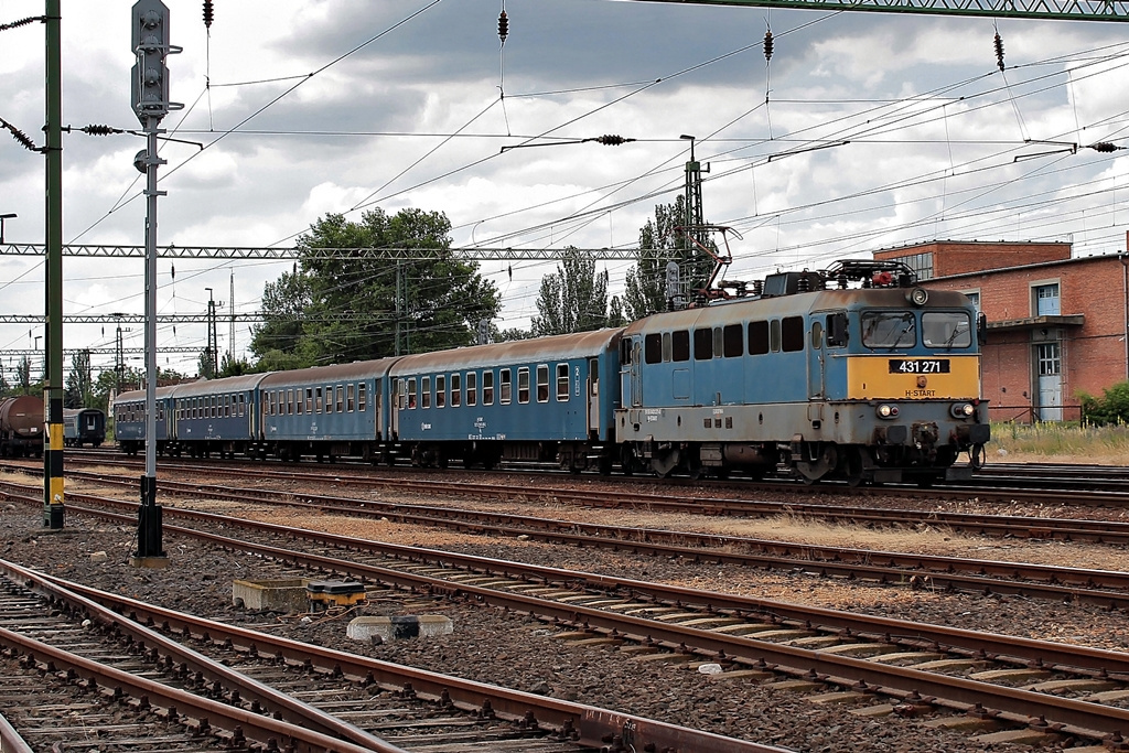 431 271 Szabadbattyán (2015.06.20).