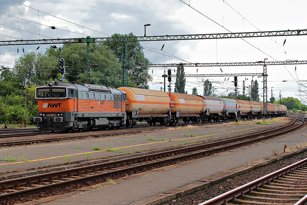 753 708 Szabadbattyán (2015.06.20).