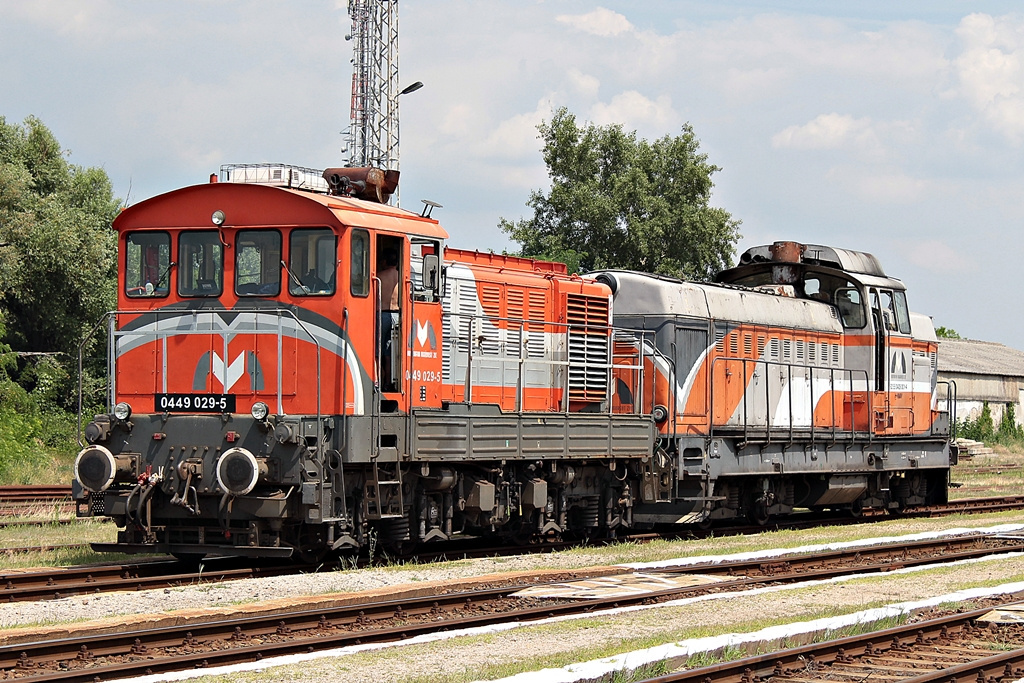 449 029 + 429 001 Bátaszék (2015.07.02)