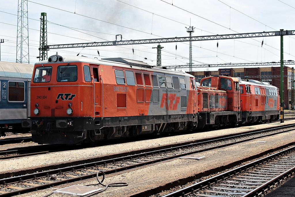 2143 004 + 2067 017 + 2143 026 Szombathely (2015.07.04).