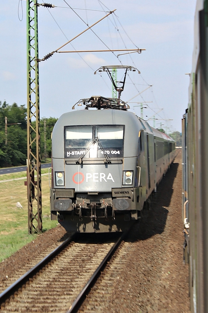 470 004 Szőny (2015.07.20)