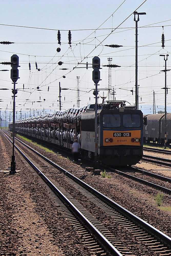 630 013 Komárom (2015.07.22).