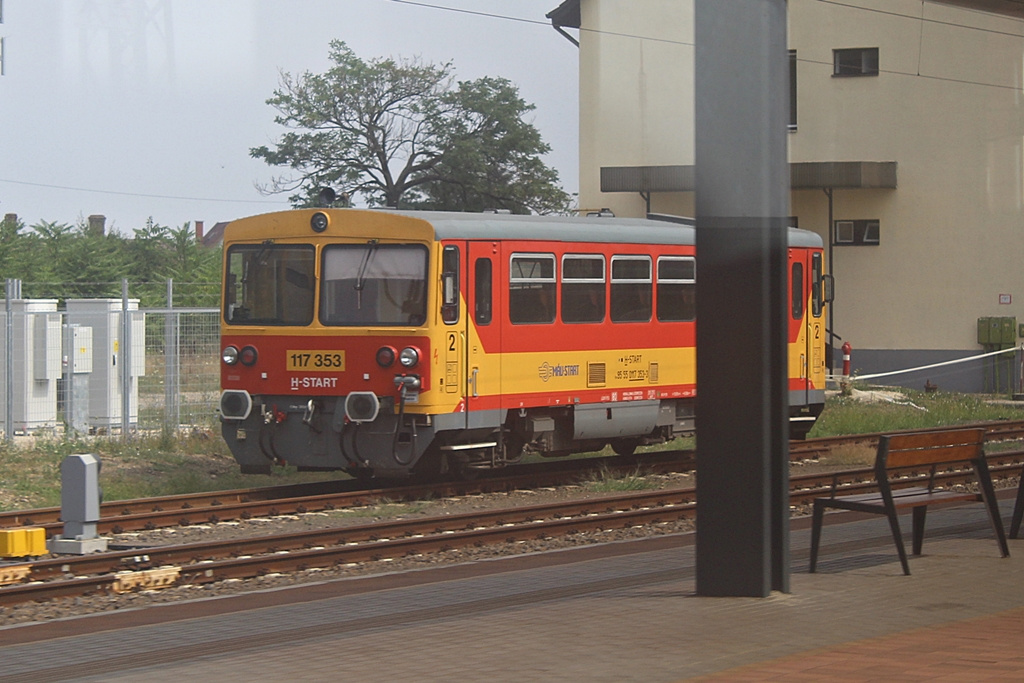 117 353 Kisújszállás (2015.08.03).