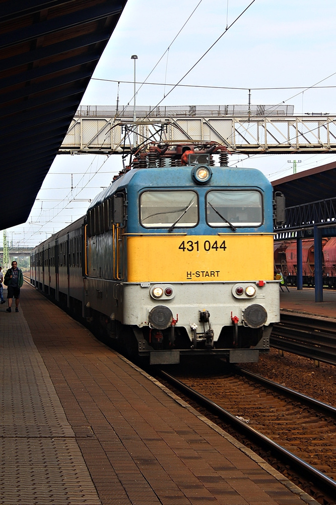 431 044 Cegléd (2015.08.03).