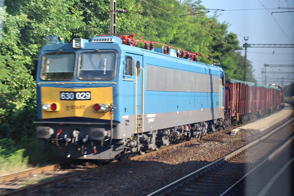 630 029 Százhalombatta (2015.08.04).