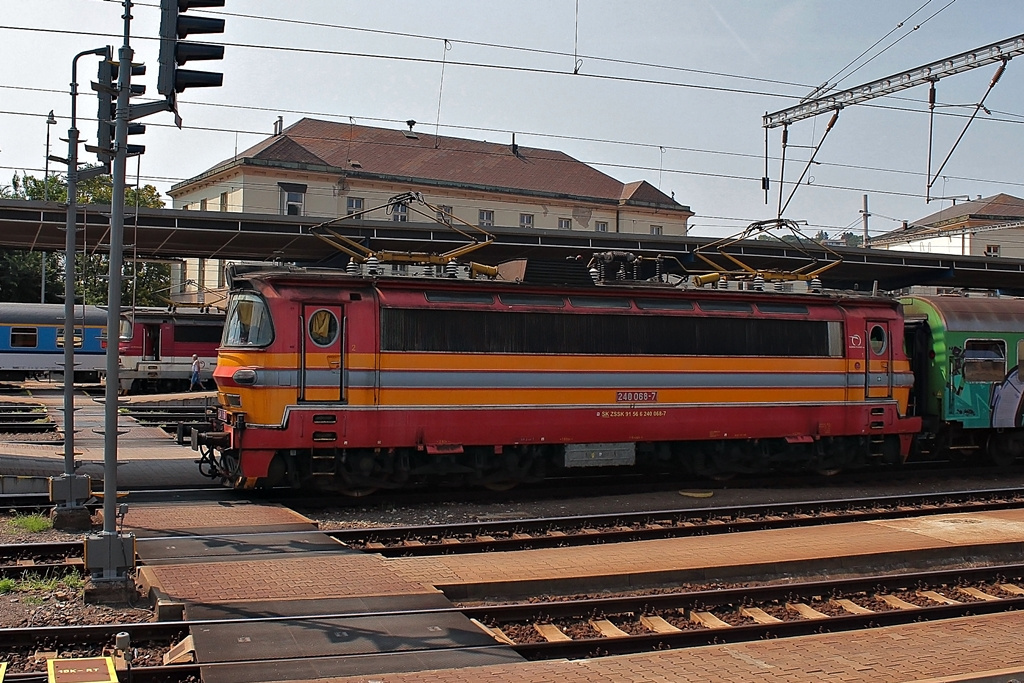 240 068 Bratislava Hlavna Stanica (2015.08.12)