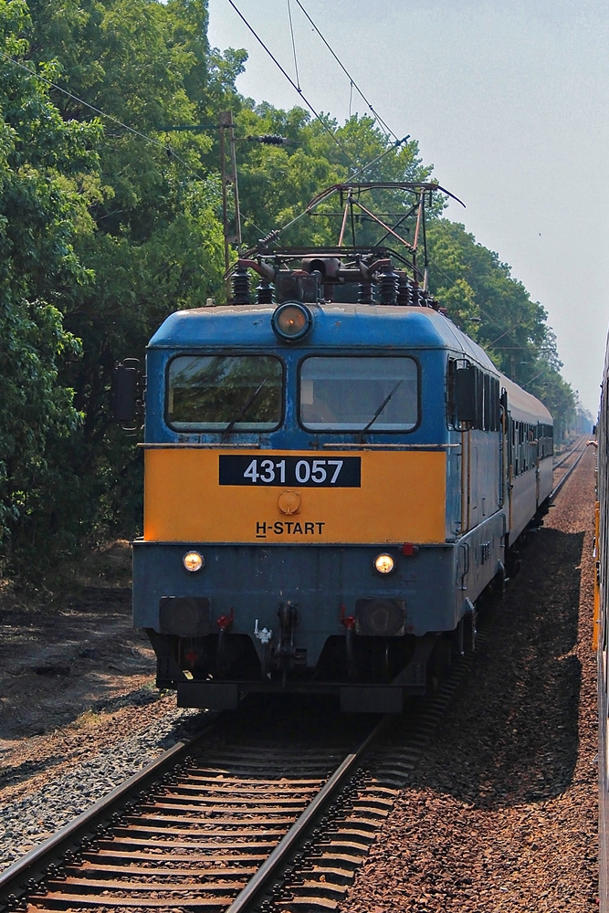 431 057 Mezőkeresztes - Mezőnyárád (2015.08.14)