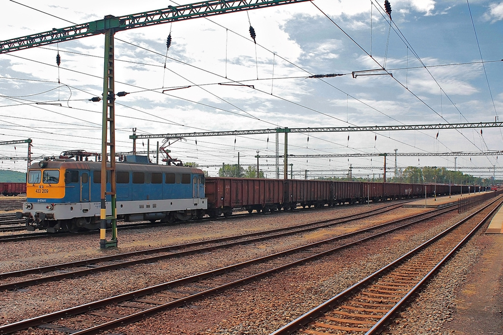 433 209 Dombóvár (2015.08.19).