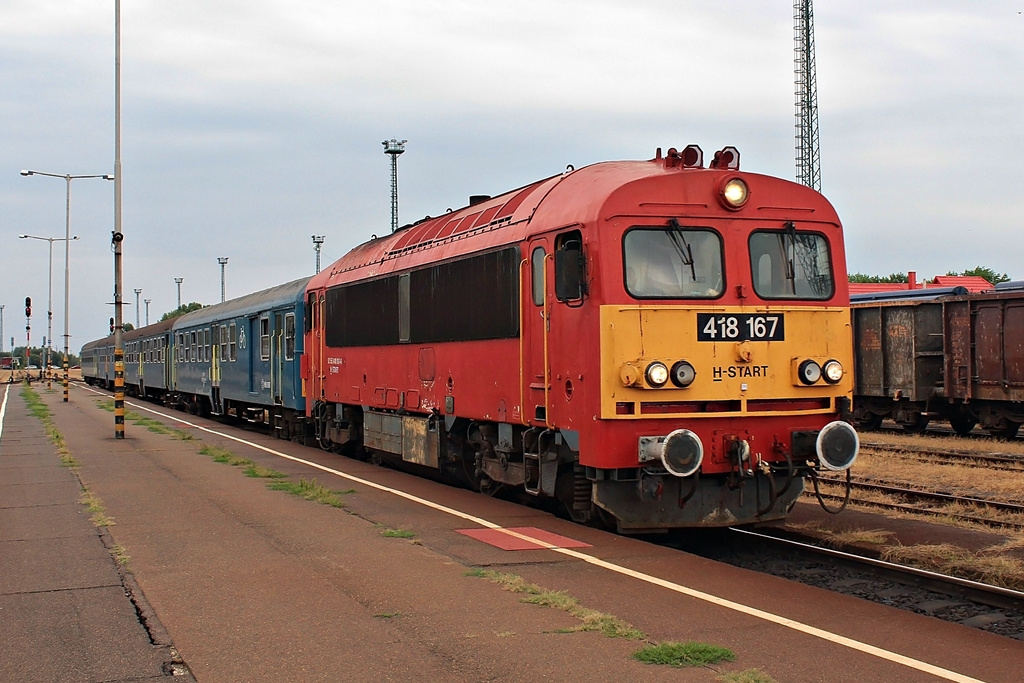 418 167 Mátészalka (2015.08.21).02