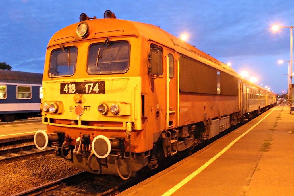 418 174 Mátészalka (2015.08.21).