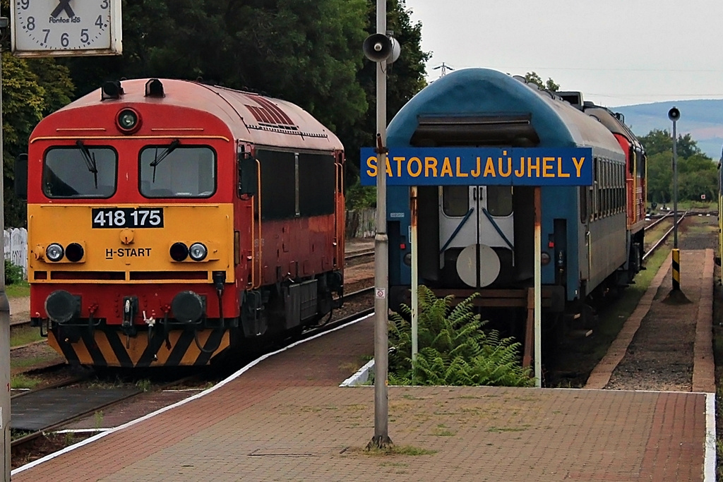 418 175 Sátoraljaújhely (2015.08.22).02